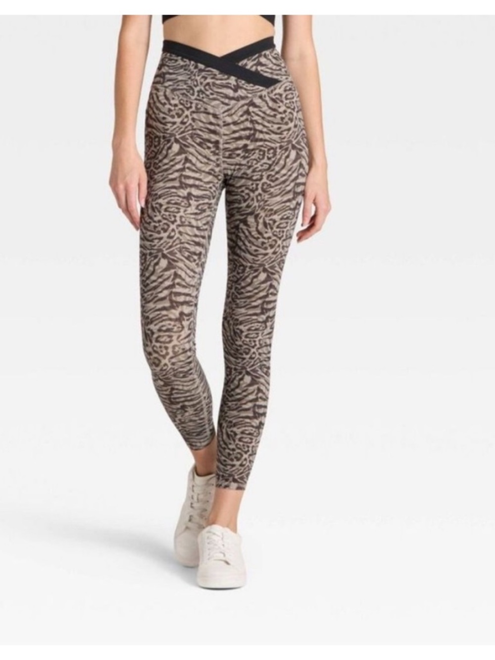 NWOT Women’s High-Rise Crossover Waistband 7/8 Leggings. Animal print. XS